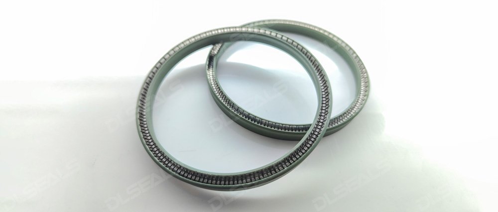 德龍密封生產(chǎn)泛塞封